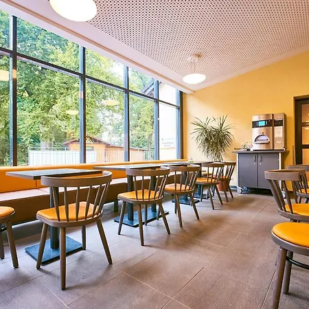 Jugendherberge Detmold Хостел Детмольд