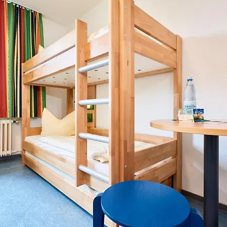 Hostel Jugendherberge Detmold *