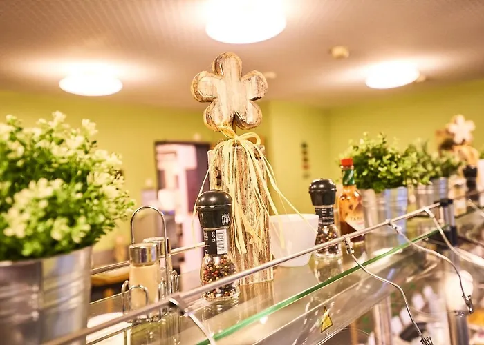 Jugendherberge Detmold Hostal *