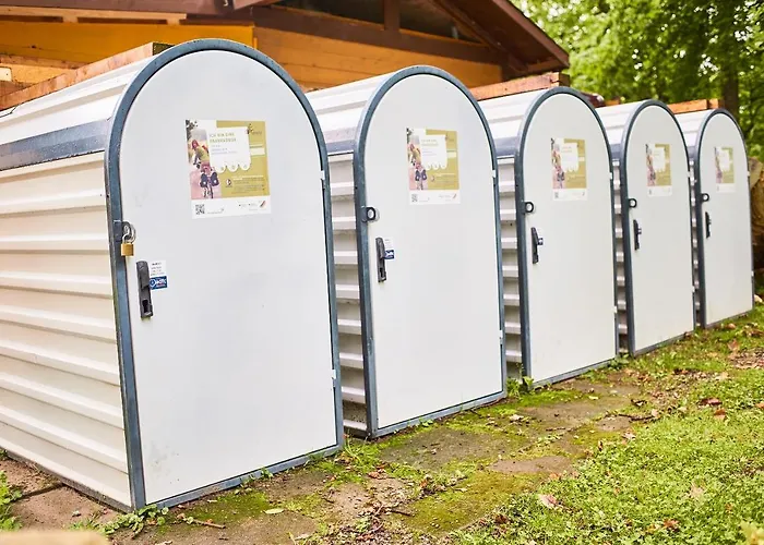 Hostal Jugendherberge Detmold *